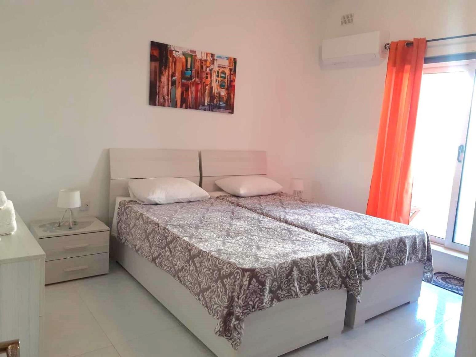 Nr41 Holiday Apartment - Close To Village Centre, Promenade, Shops & Restaurants Marsaxlokk Buitenkant foto